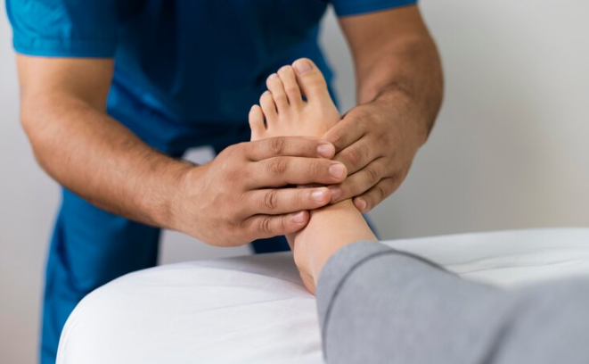 Chiropractor-care-for-gout